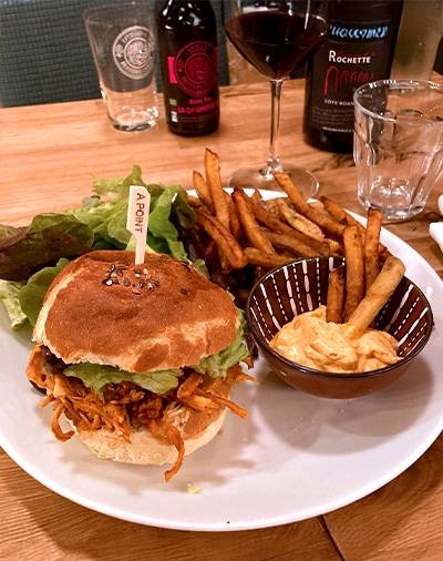 Le restaurant - Bistrot Le Pont - restaurant LENTIGNY - restaurant à lentigny - manger a LENTIGNY